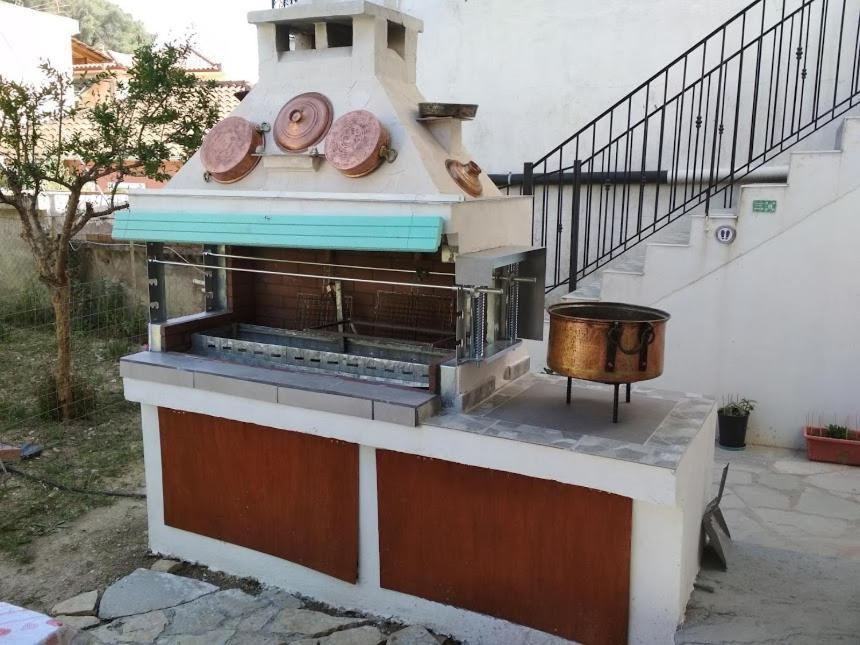 Perivoli Tessa's * Parga